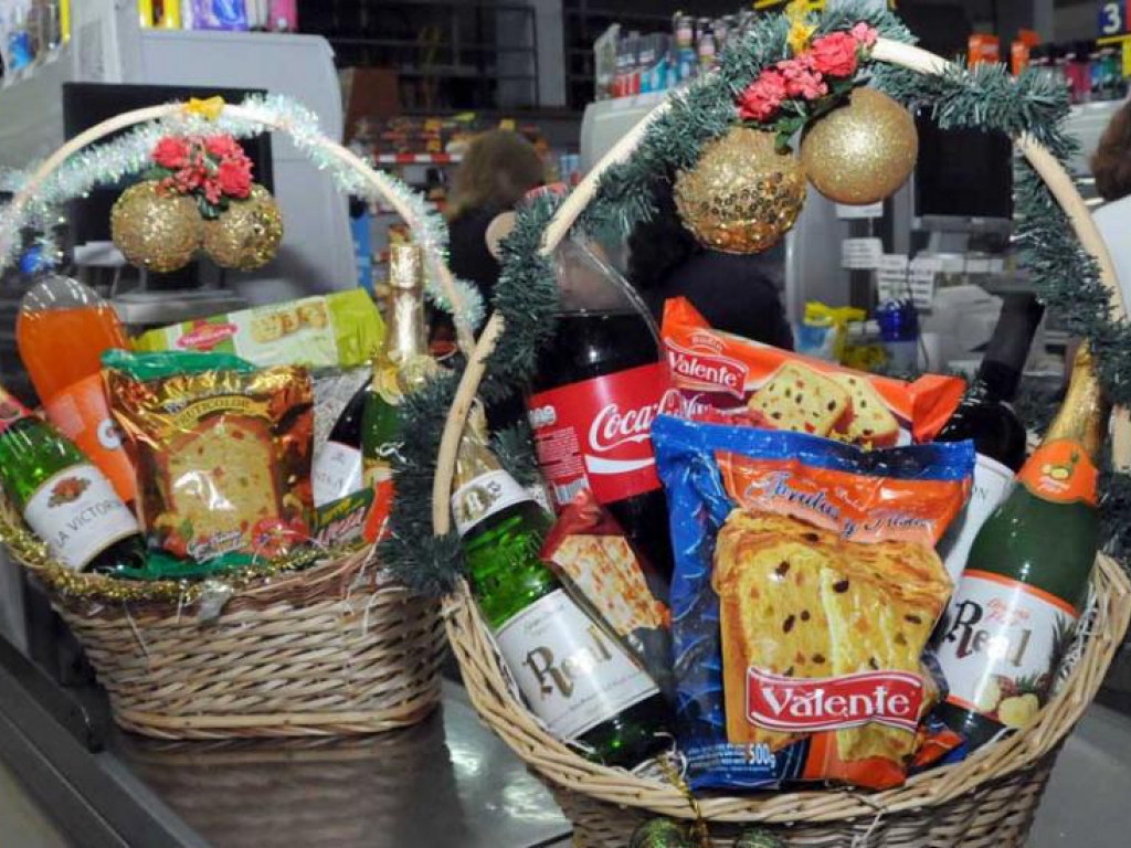 canasta-navideña