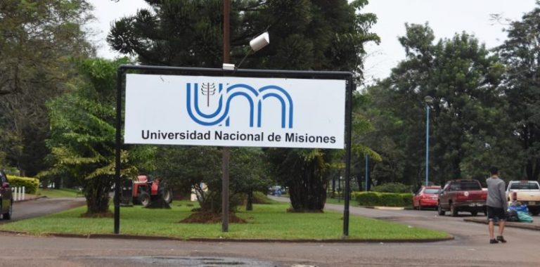 unam-2-