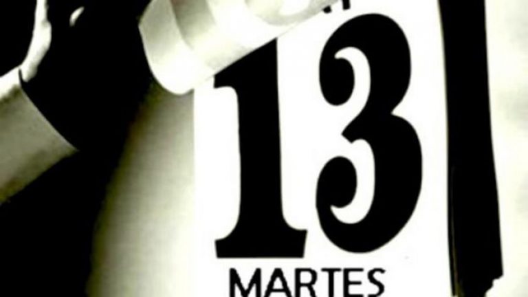 martes 13