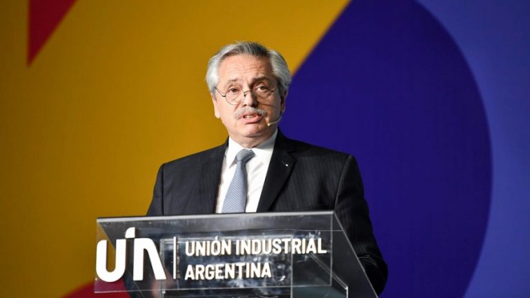 Alberto Fernandez